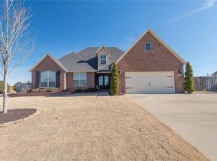 8018 Buona Sera St, Springdale, AR 72762