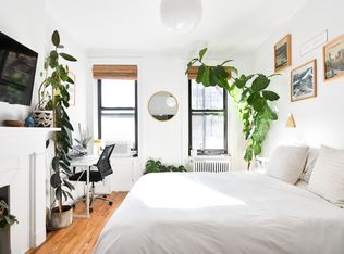 449 Grand St APT 2R, Brooklyn, NY