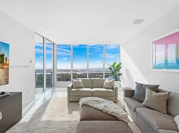 100 S Pointe Dr APT 3402, Miami Beach, FL 33139