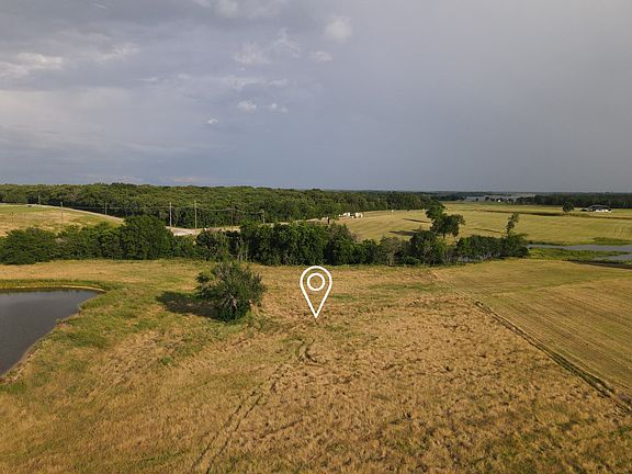 5th image of 265 Sailview Ct