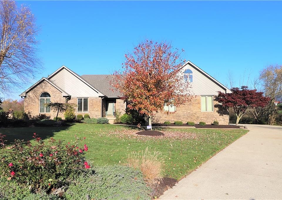 1st image of 7860 Wooden Shoe Cir