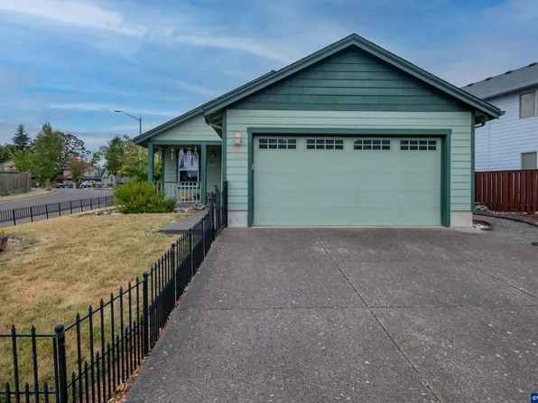2390 Kokanee Way, Lebanon, OR 97355