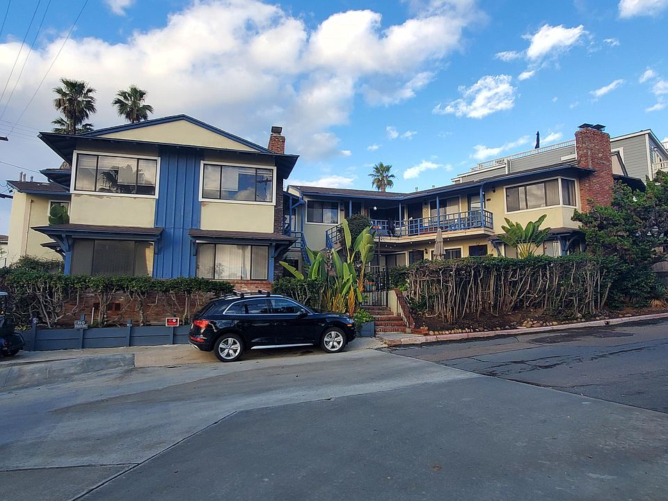 Lovely 9 unit building