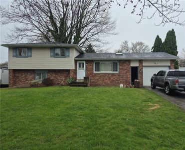 5 Glen Oaks Dr, Rochester, NY, 14624