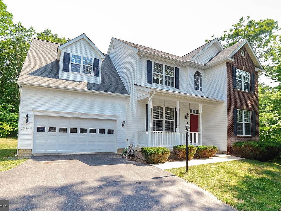 1st image of 42745 Remington Ct