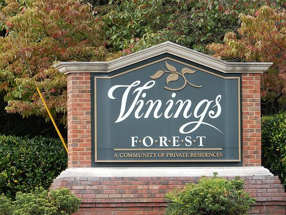2nd image of 1310 Vinings Forest Ln SE