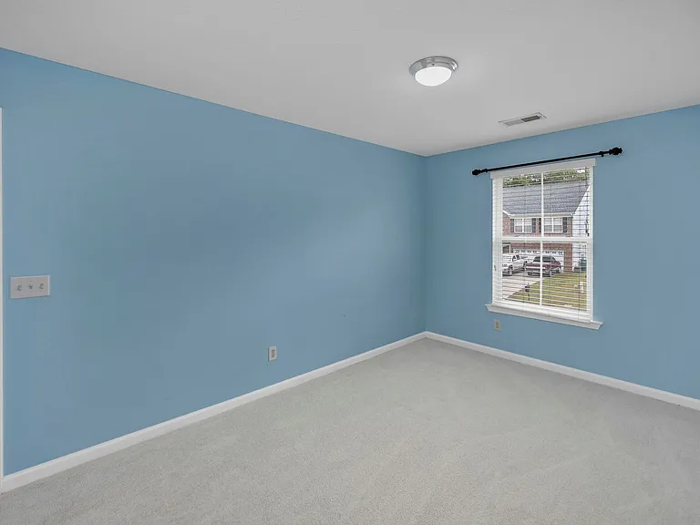 201 Hammock Dr — Photo 38