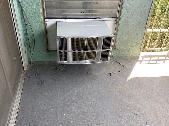 4th image of 6230 Reseda Blvd APT 301