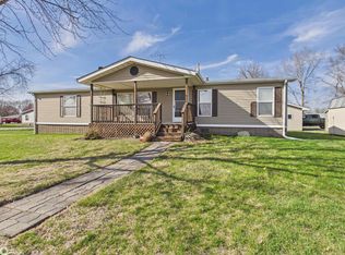 105 E Railroad St, Fremont, IA 52561