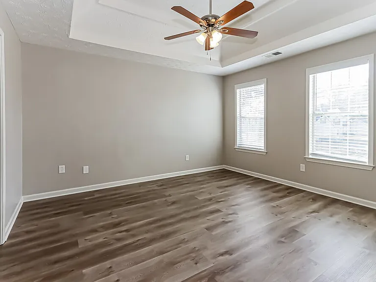 1456 Pebble Ridge Ln — Photo 11