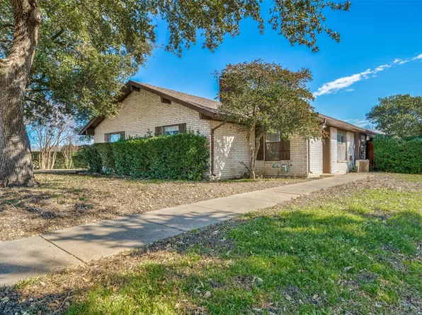 1450 Pinnacle Peak Dr, Desoto, TX 75115