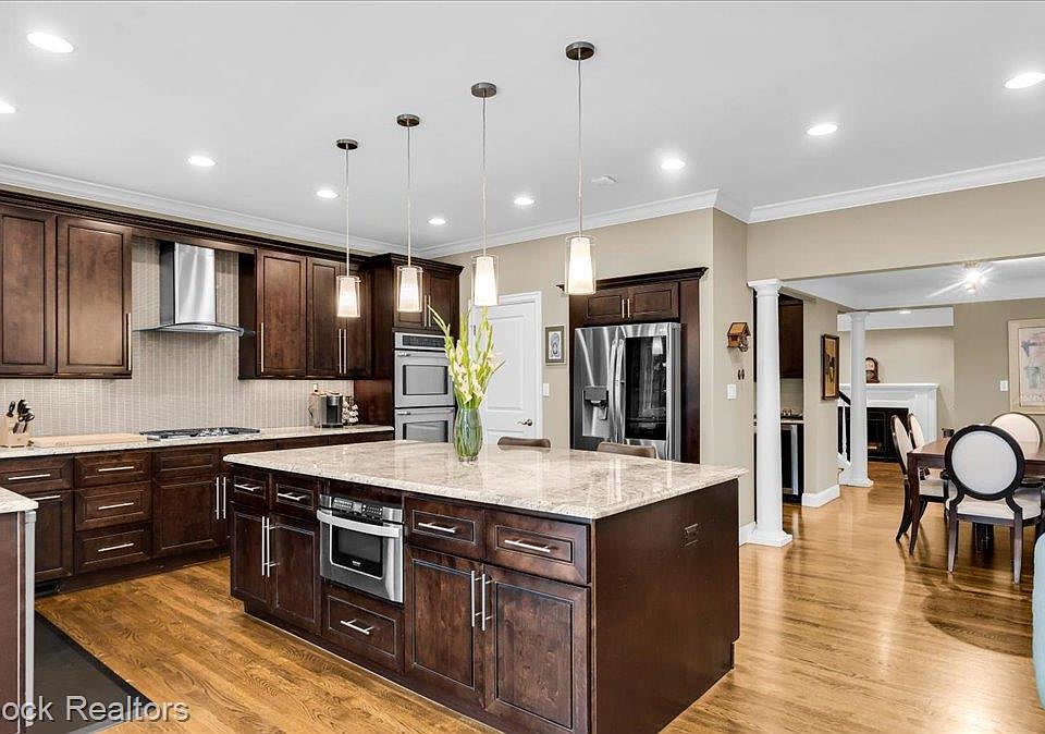 2253 Pembroke Rd, photo 15