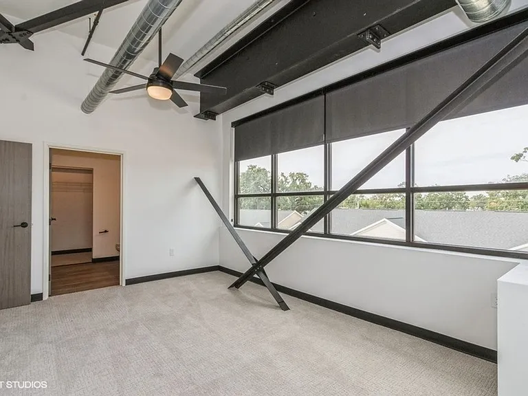 The Hall at The Hub — Photo 13