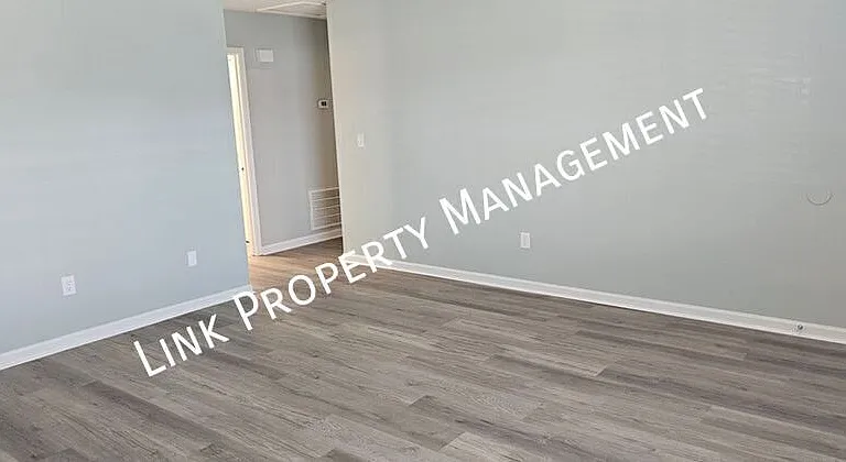 900 Peppermill Rd #900A — Photo 21