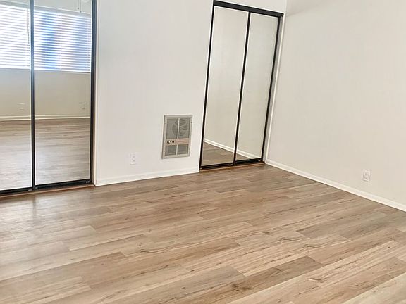3rd image of 393 Magnolia Ave #8