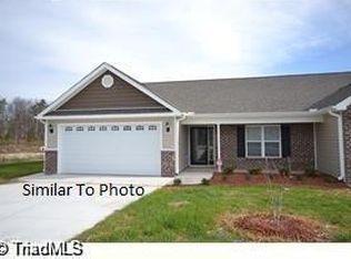 315 Oak Ridge Dr, High Pt, NC 27263