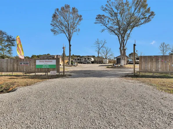 17347 Fm 1774, Plantersville, TX 77363