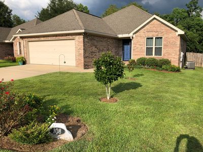108 Creekside Mnr, Hattiesburg, MS, 39402