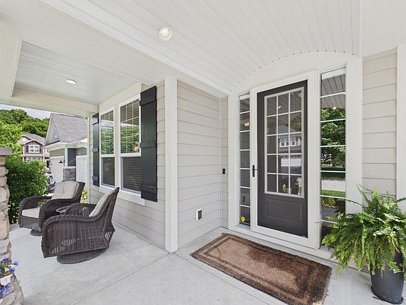 2nd image of 6817 Minnehaha Ct