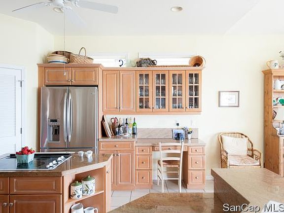 3rd image of 6011 Clam Bayou Ln