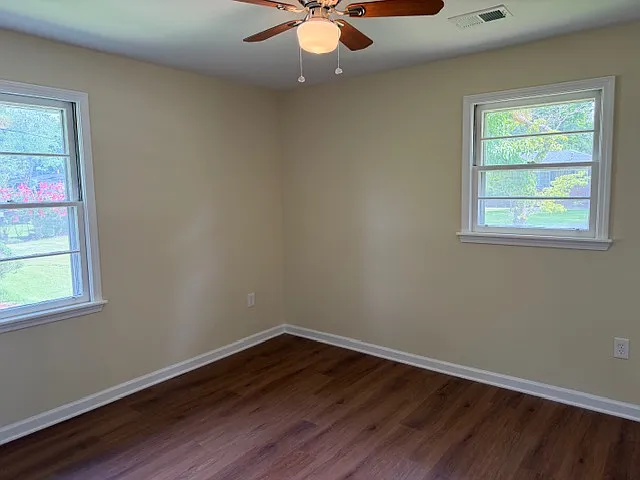 24 Lisa Dr — Photo 9