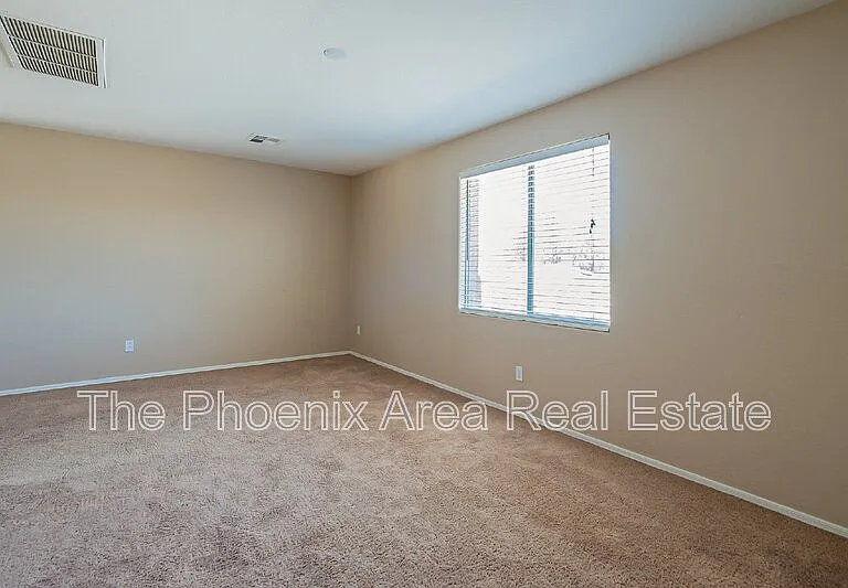 44299 W Oster Dr — Photo 32
