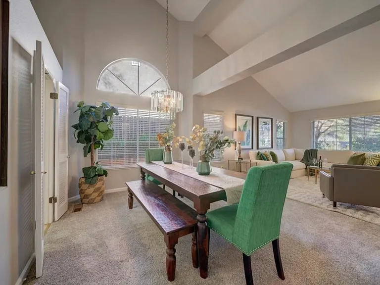 3309 Colonial Ct — Photo 8