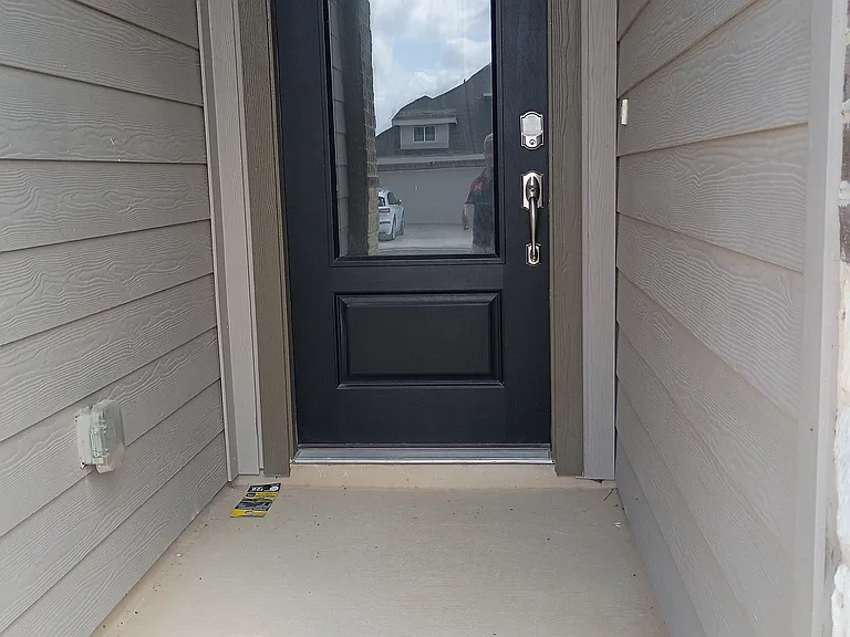 6015 Draw Loop — Photo 1