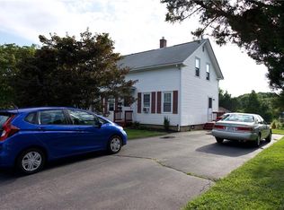 32-34 Earl St, West Warwick, RI 02893