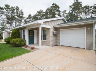 1546 Okray Ave, Plover, WI 54467