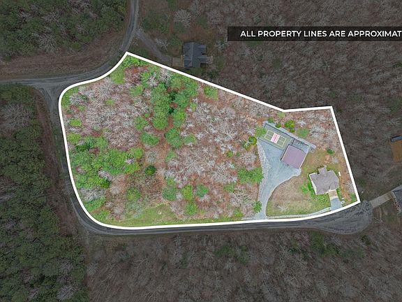 4th image of 173 Fern Ct