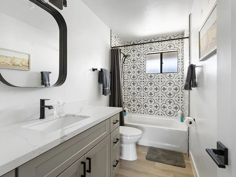 6616 E Avalon Dr — Photo 13