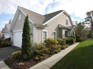 16 Canoe Lndg, Plymouth, MA 02360
