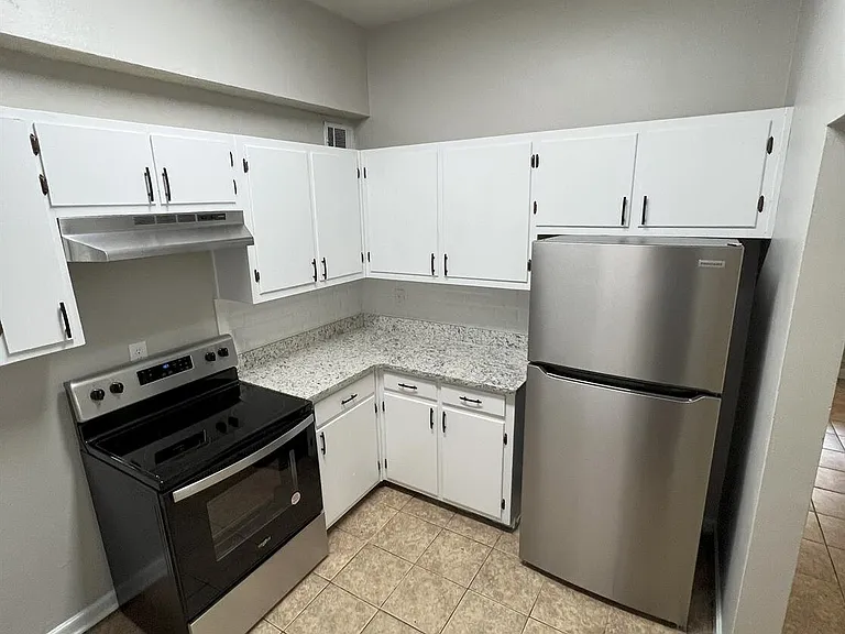 905 Wright Dr #905 — Photo 6