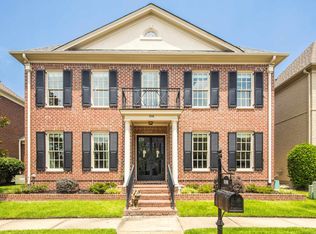 9198 Chestwick Dr, Germantown, TN 38139