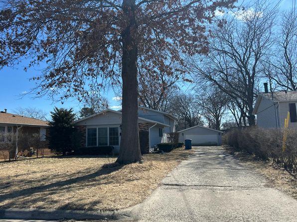 933 W Quarry St, Morris, IL 60450