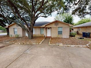 708 Llano Pl, College Station, TX 77840