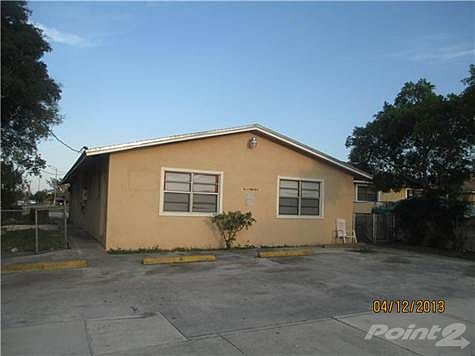 2nd image of 1324 SW 44th Ave APT 2