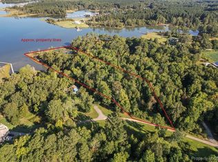 5 Pintail Cove Ln N, North, VA 23128