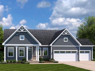 Savannah w/ 3-Car Garage Plan, Hampton Place, North Ridgeville, OH 44039