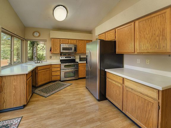 5th image of 5470 N Waterfield Dr