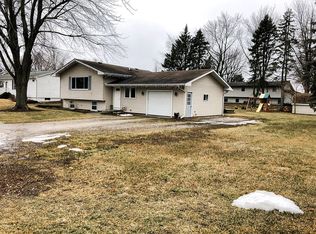 600 S Jackson St, Fairbury, IL 61739