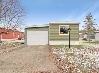 1064 Wish Cir, East Aurora, NY 14052