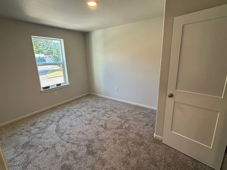 2723 NW 12th Ave — Photo 15