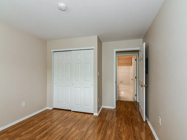 2055 Charles Ct — Photo 12