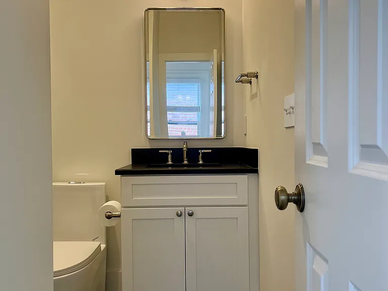 676 Mohawk St #676 — Photo 10