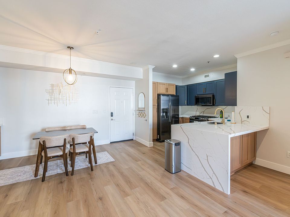 1st image of 1801 E Katella Ave APT 3035