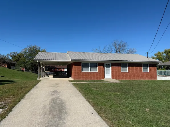 202 Blue Grass Dr, Richmond, KY 40475