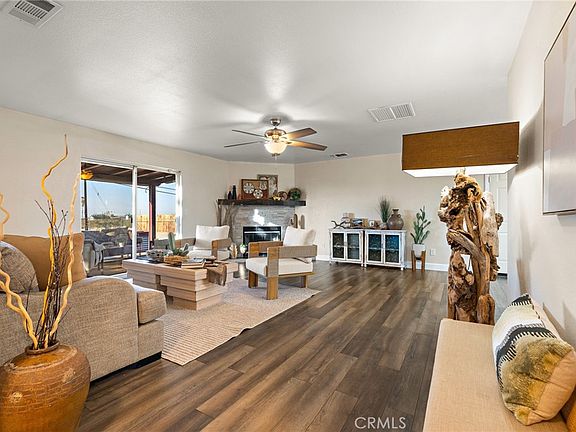 2nd image of 74146 Cactus Dr