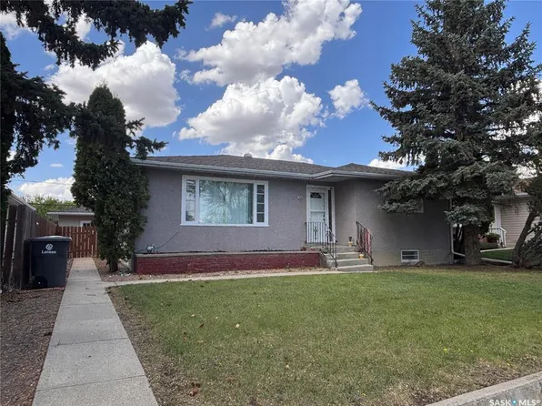 216 4th AVENUE W, Kindersley, SK S0L 1S0